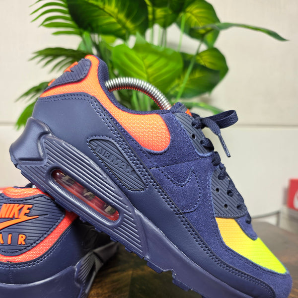 Nike Air Max 90 Gradient Lemon Venom maat 42,5