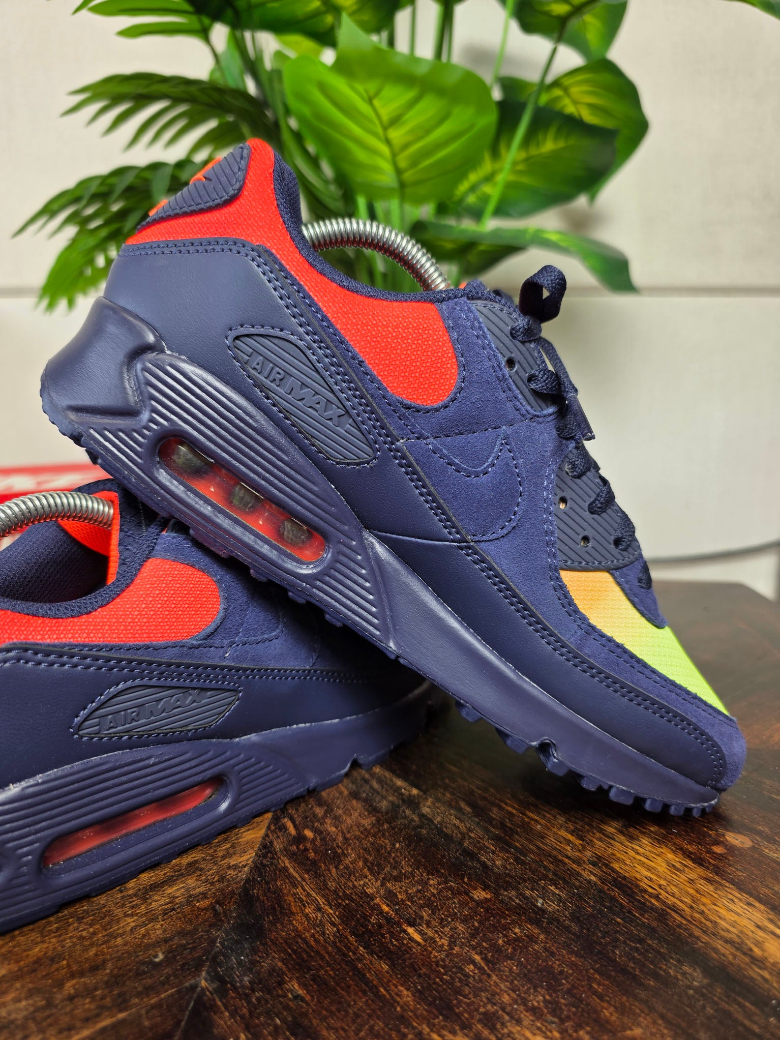 Nike Air Max 90 Gradient Lemon Venom maat 42,5