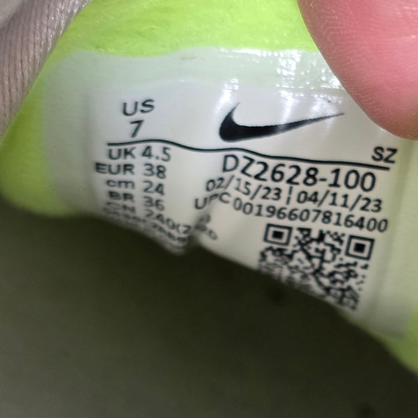 Nike Air Max 1 Volt Suede maat 38