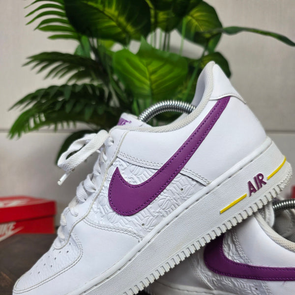 Nike Air Force 1 '07 Low Embossed Hoops Dark Obsidian maat 42