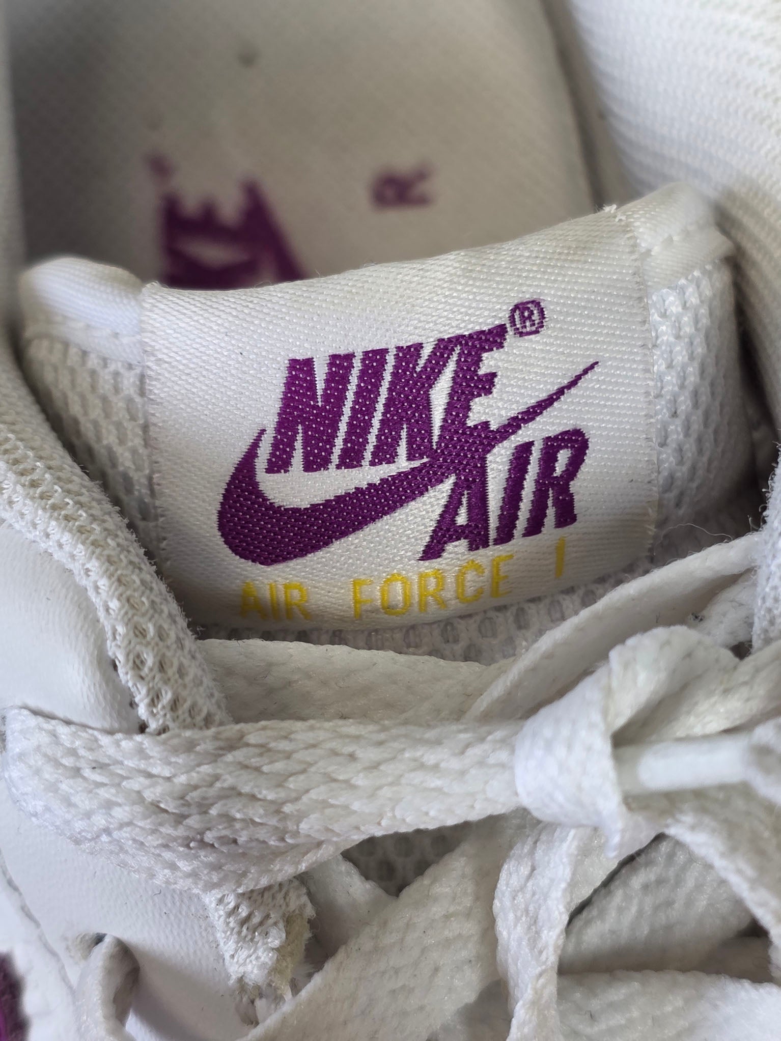 Nike Air Force 1 '07 Low Embossed Hoops Dark Obsidian maat 42