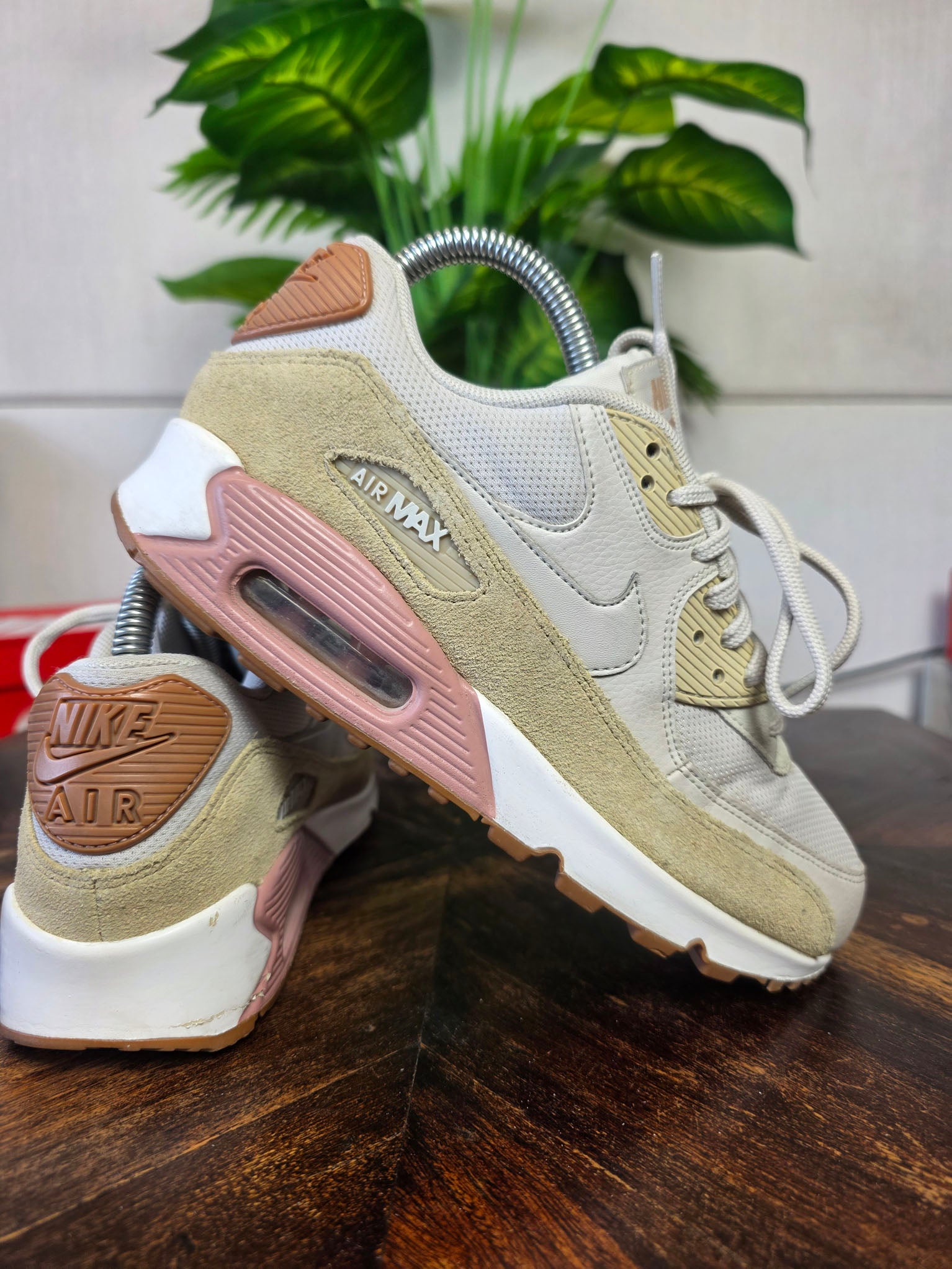 Nike Air Max 90 Light Bone maat 37,5