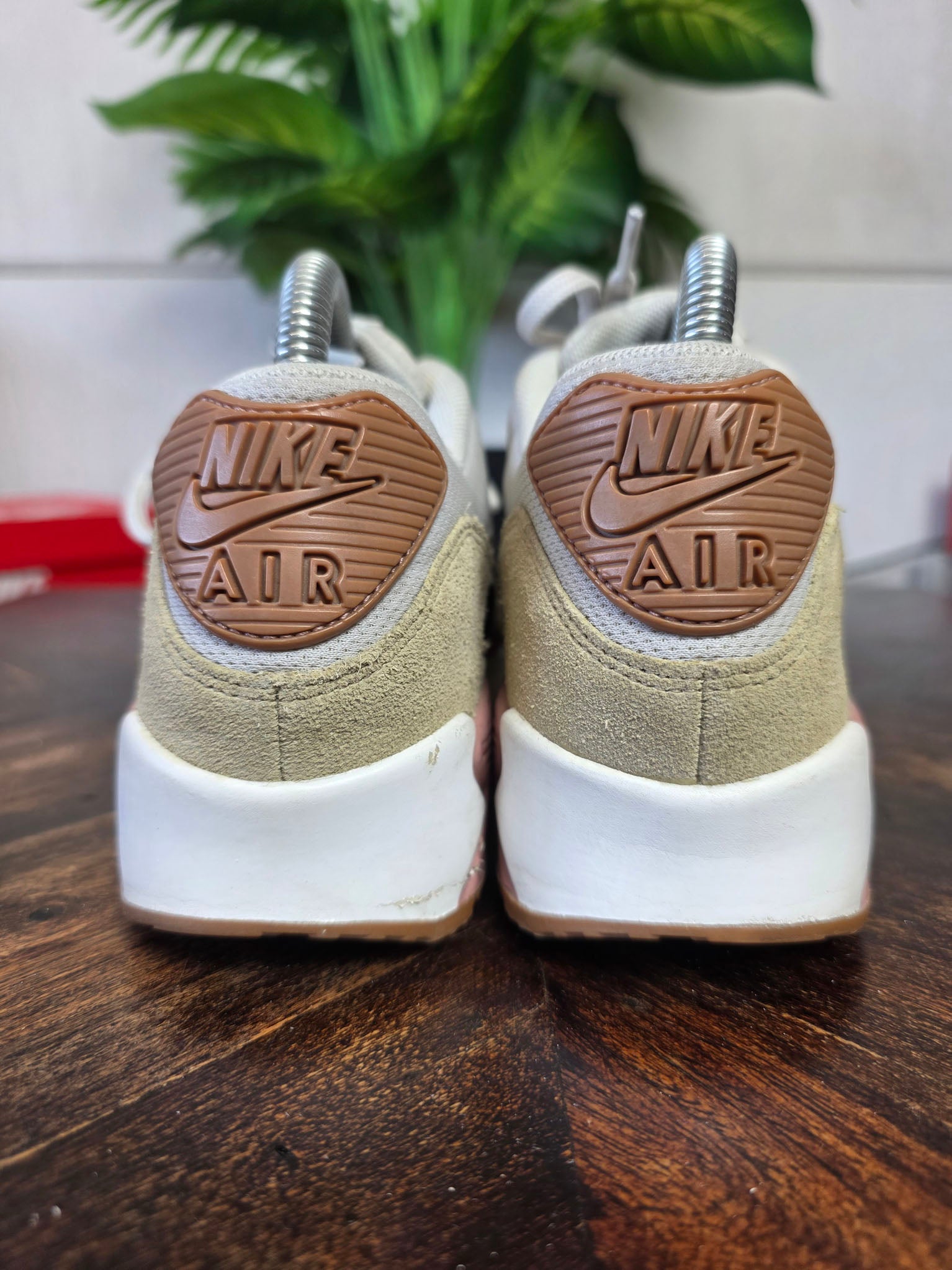 Nike Air Max 90 Light Bone maat 37,5