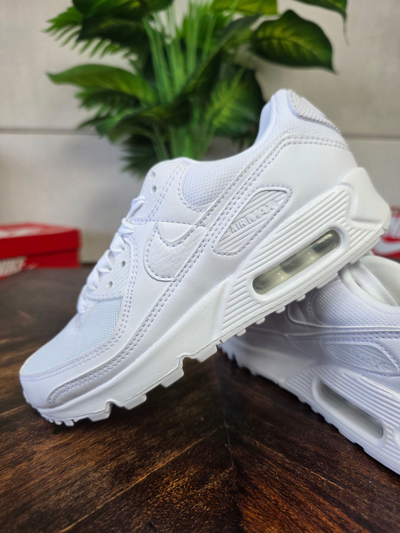 Nike Air Max 90 Triple White maat 35,5
