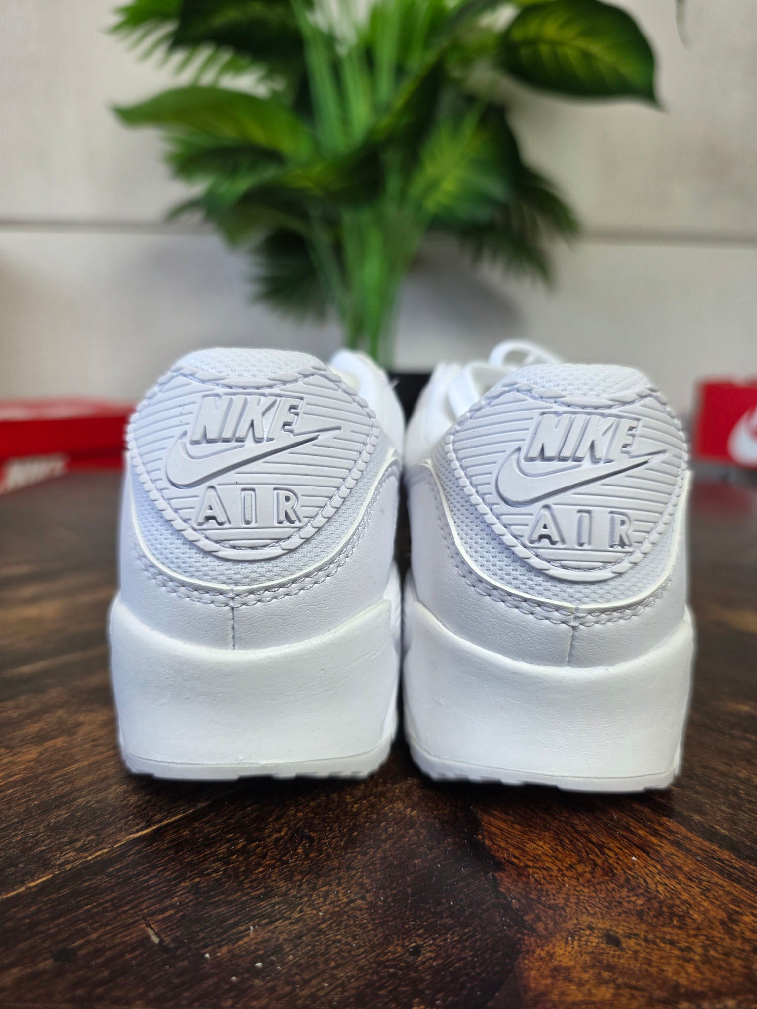 Nike Air Max 90 Triple White maat 35,5