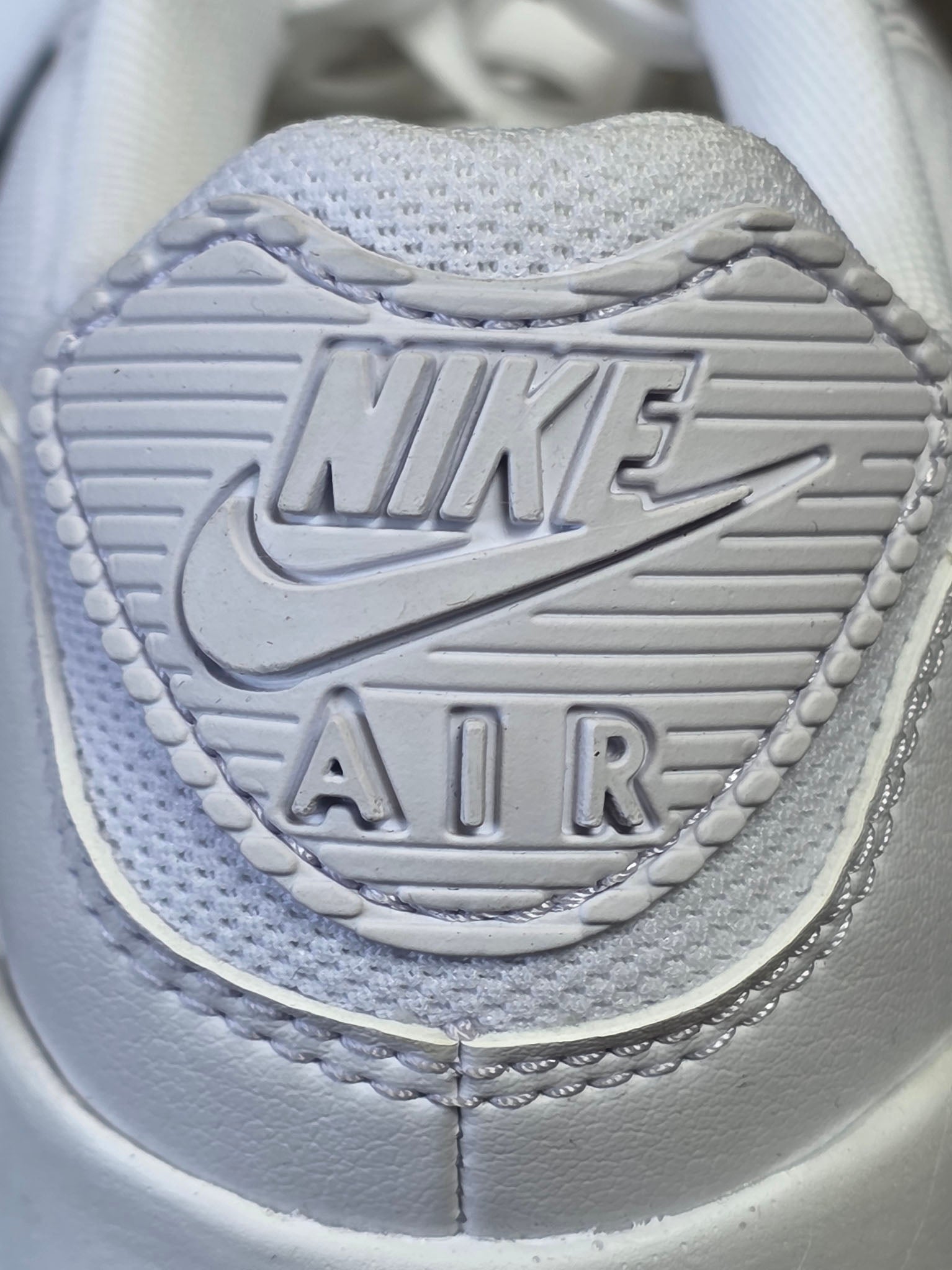 Nike Air Max 90 Triple White maat 35,5