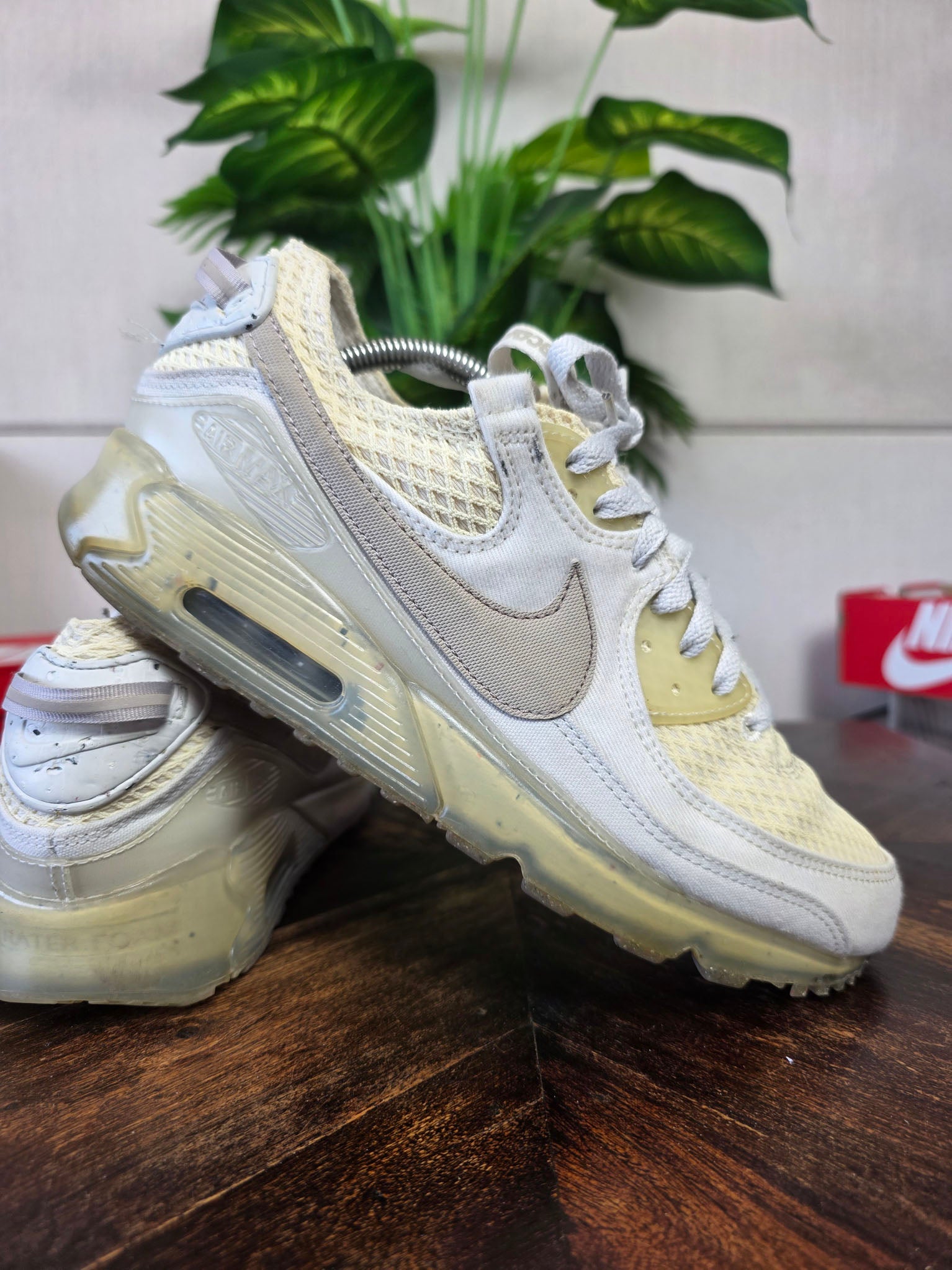 Nike Air Max 90 Terrascape White Rattan maat 42,5