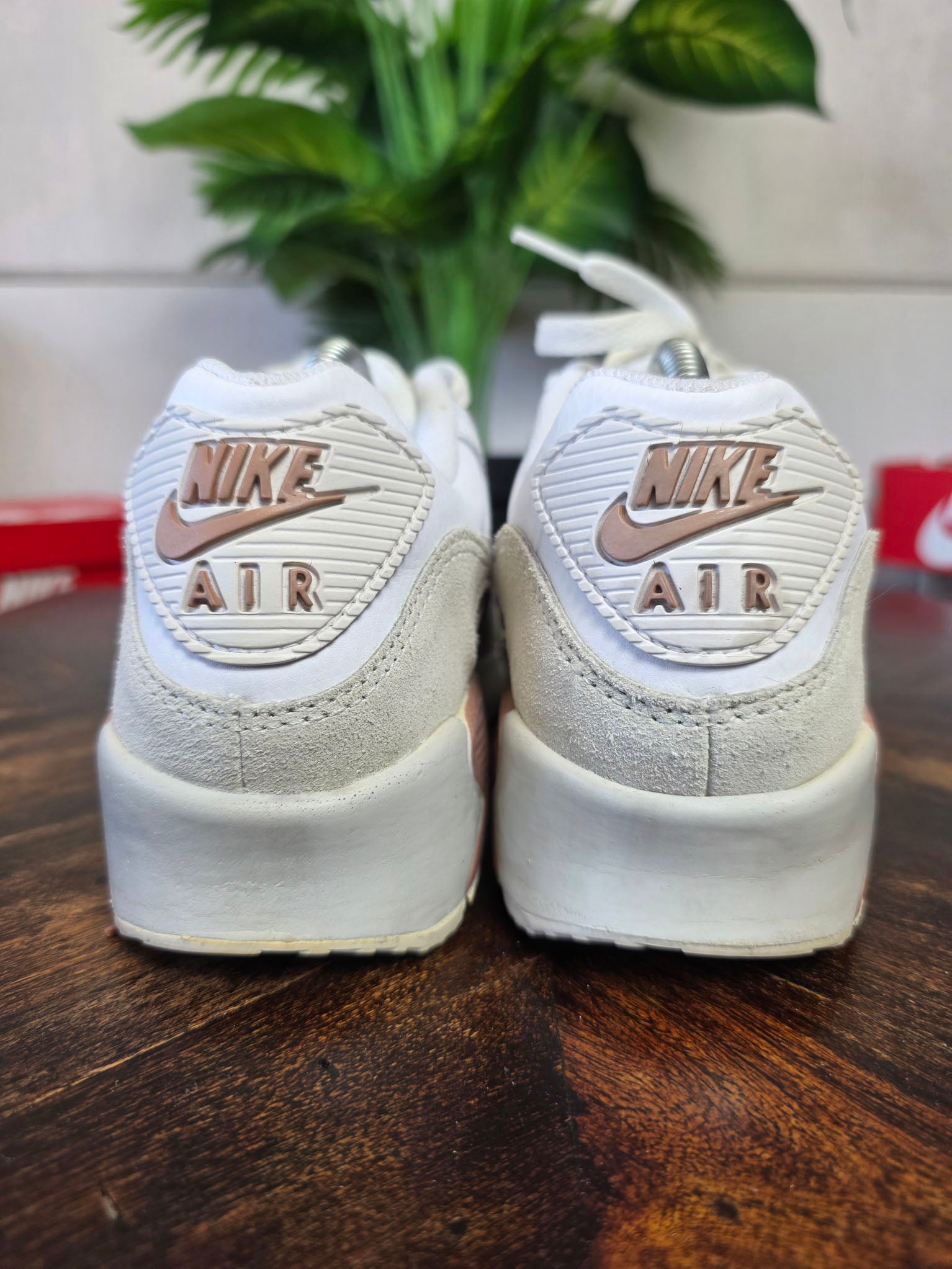 Nike Air Max 90 White Metallic Red Bronze maat 40
