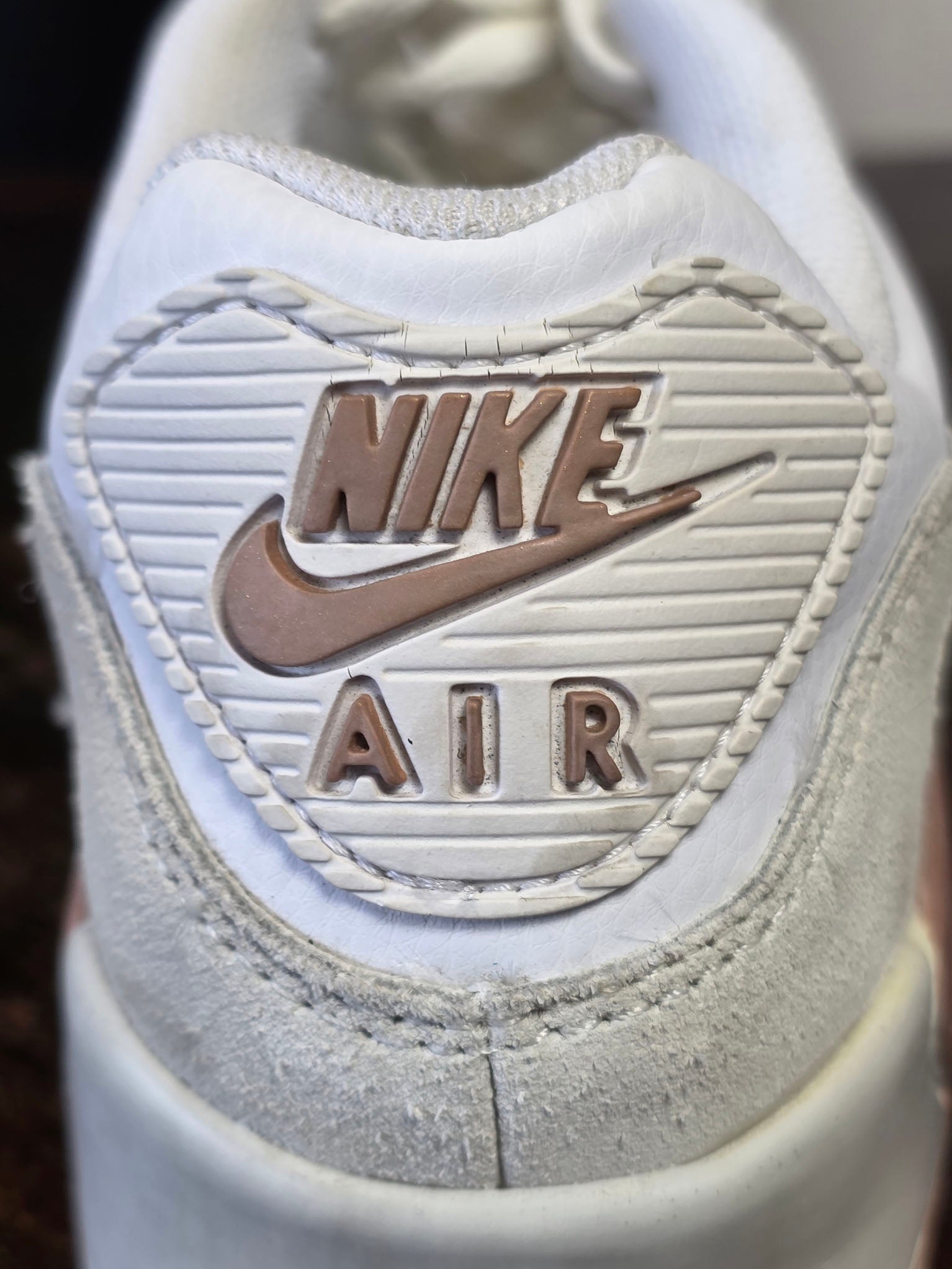 Nike Air Max 90 White Metallic Red Bronze maat 40