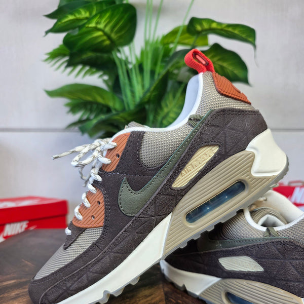 Nike Air Max 90 Baroque Brown Lace Toggle maat 41