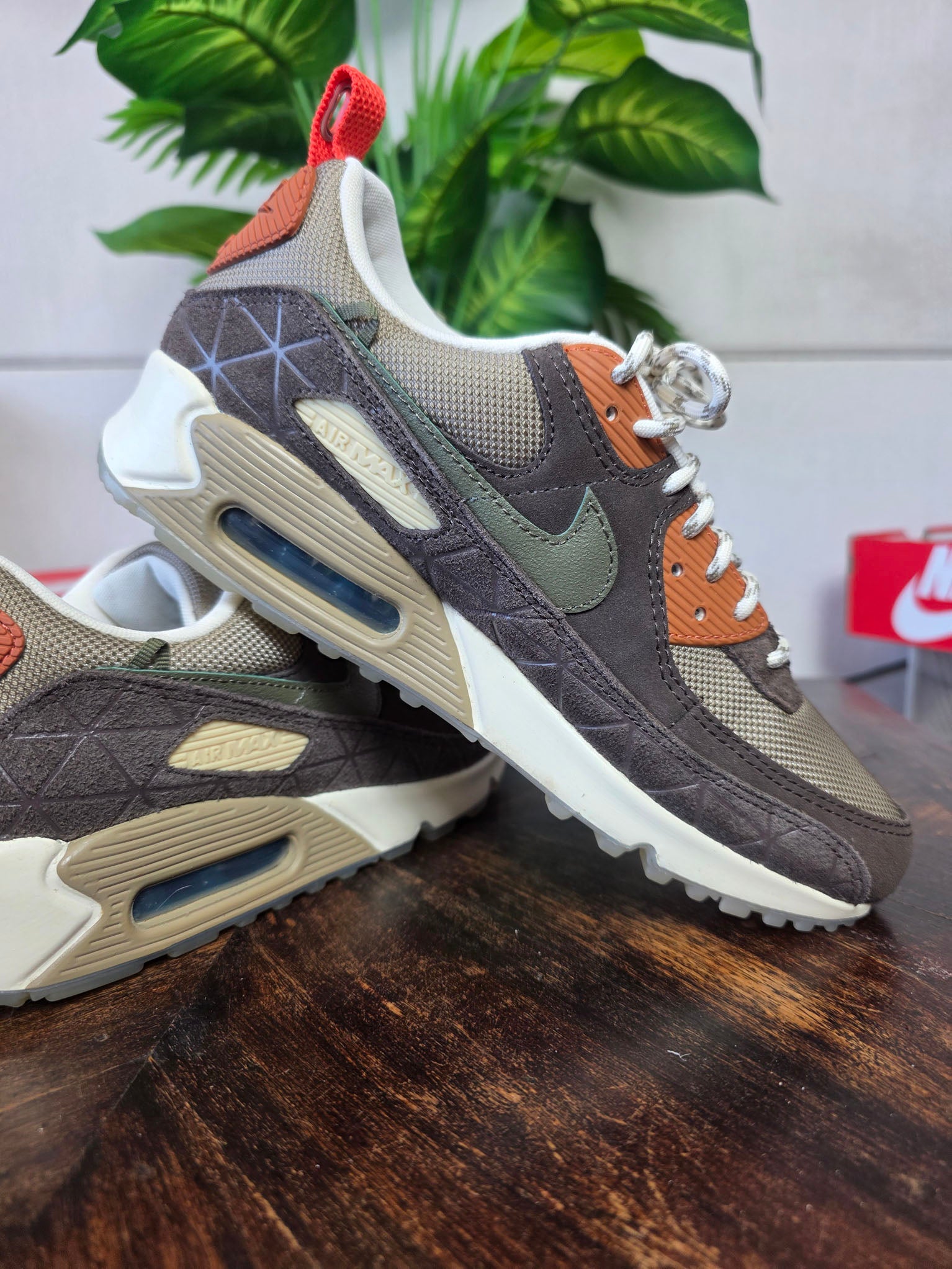 Nike Air Max 90 Baroque Brown Lace Toggle maat 41