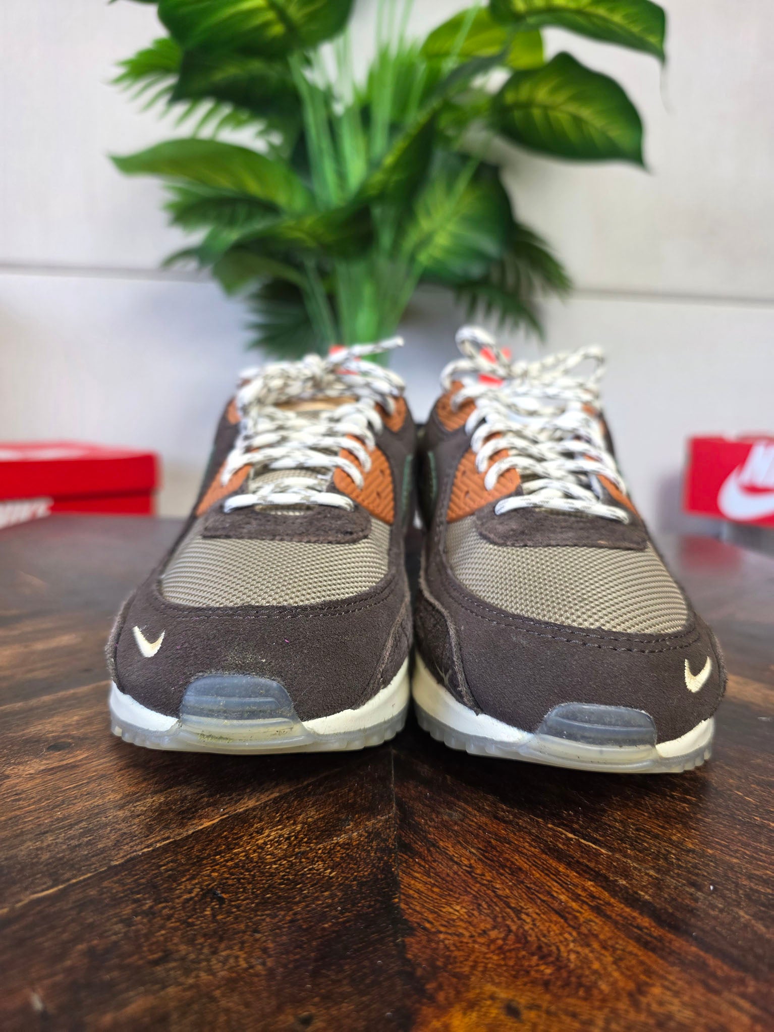Nike Air Max 90 Baroque Brown Lace Toggle maat 41