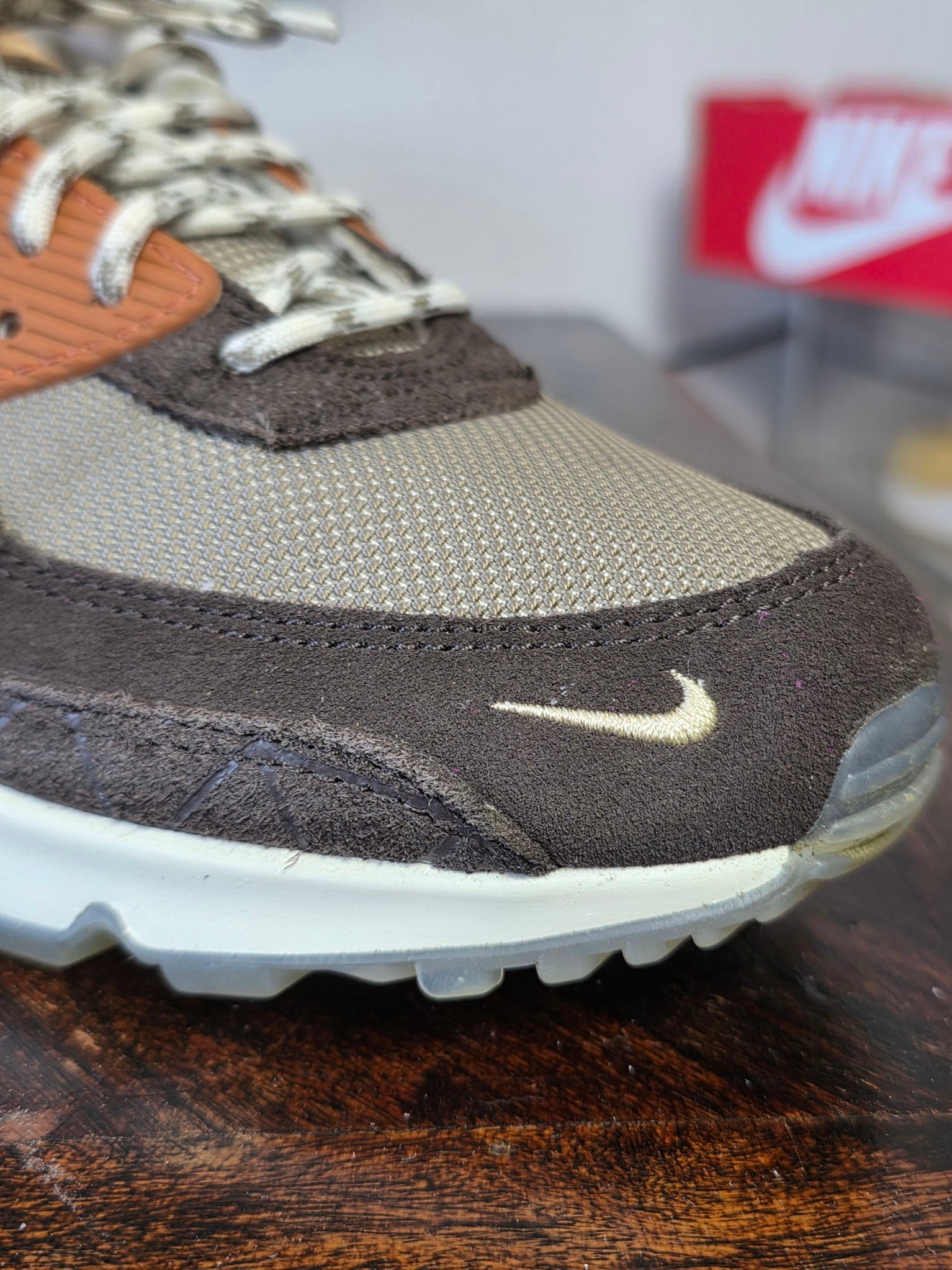 Nike Air Max 90 Baroque Brown Lace Toggle maat 41