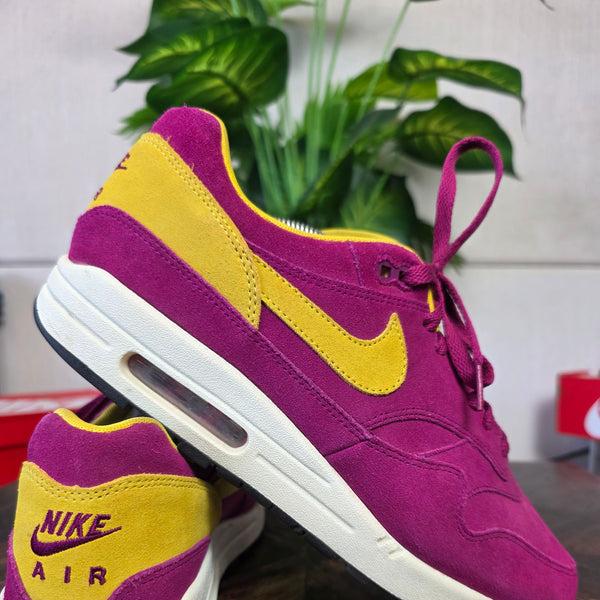 Nike Air Max 1 Dynamic Berry maat 45