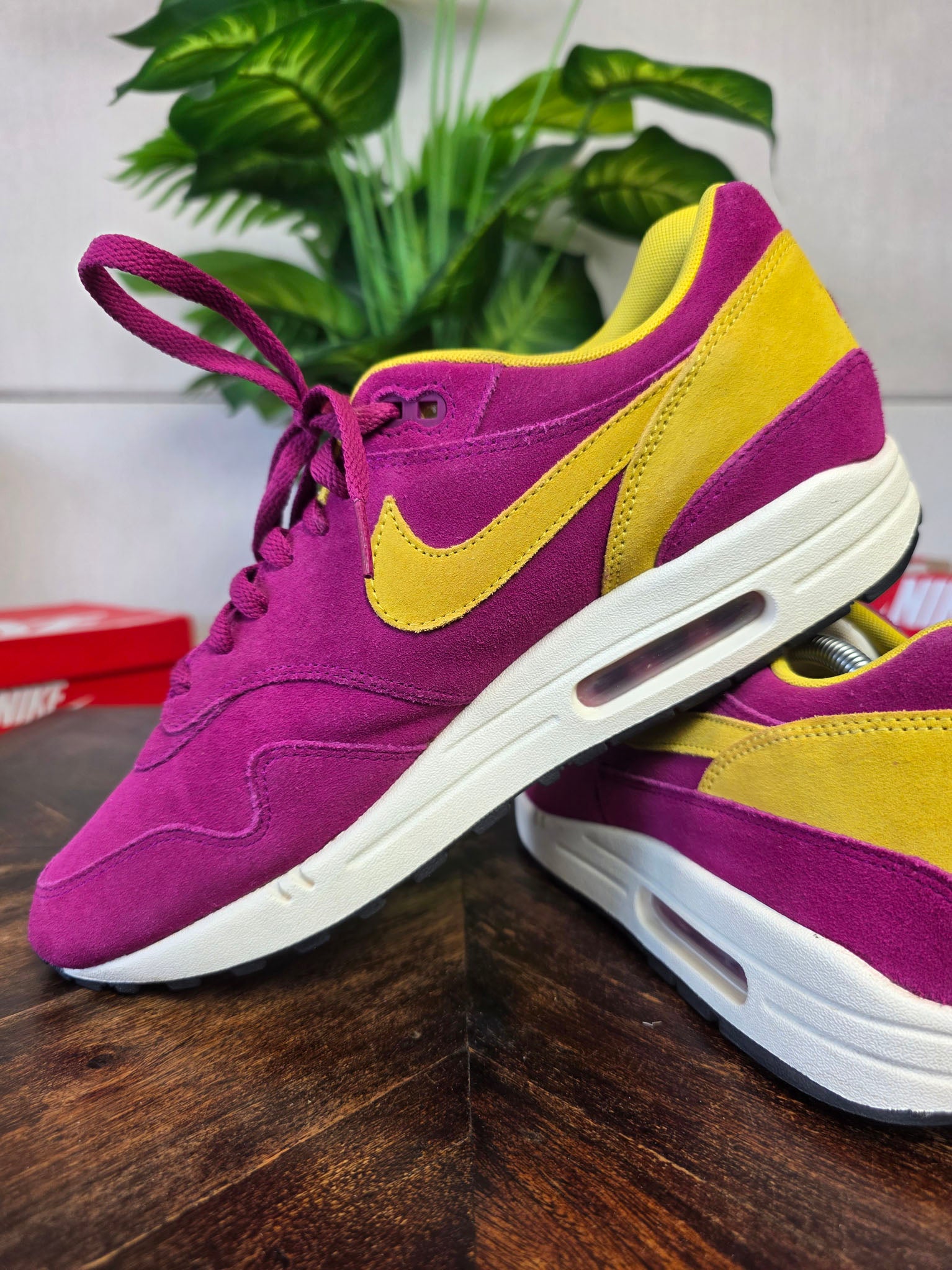 Nike Air Max 1 Dynamic Berry maat 45
