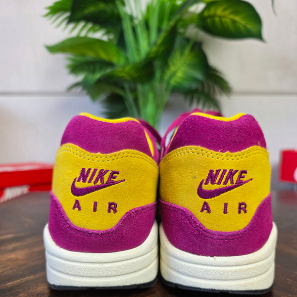 Nike Air Max 1 Dynamic Berry maat 45