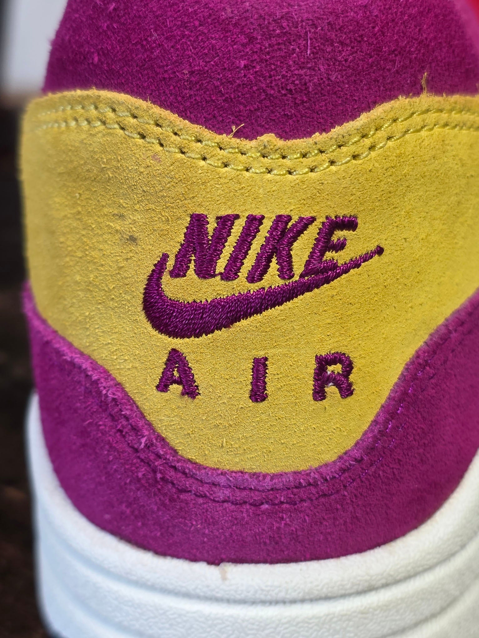 Nike Air Max 1 Dynamic Berry maat 45