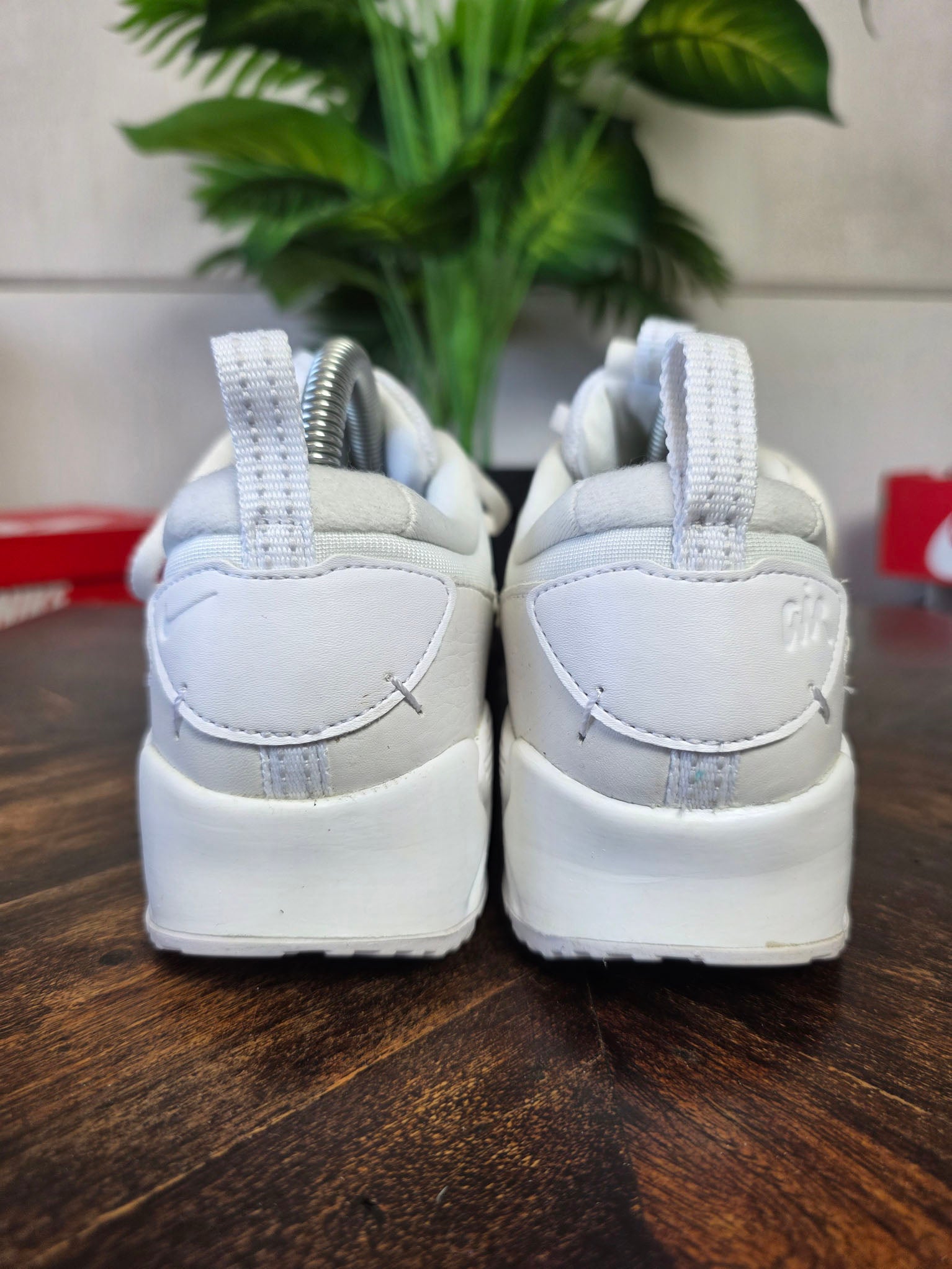 Nike Air Max 90 Futura Triple White maat 38,5