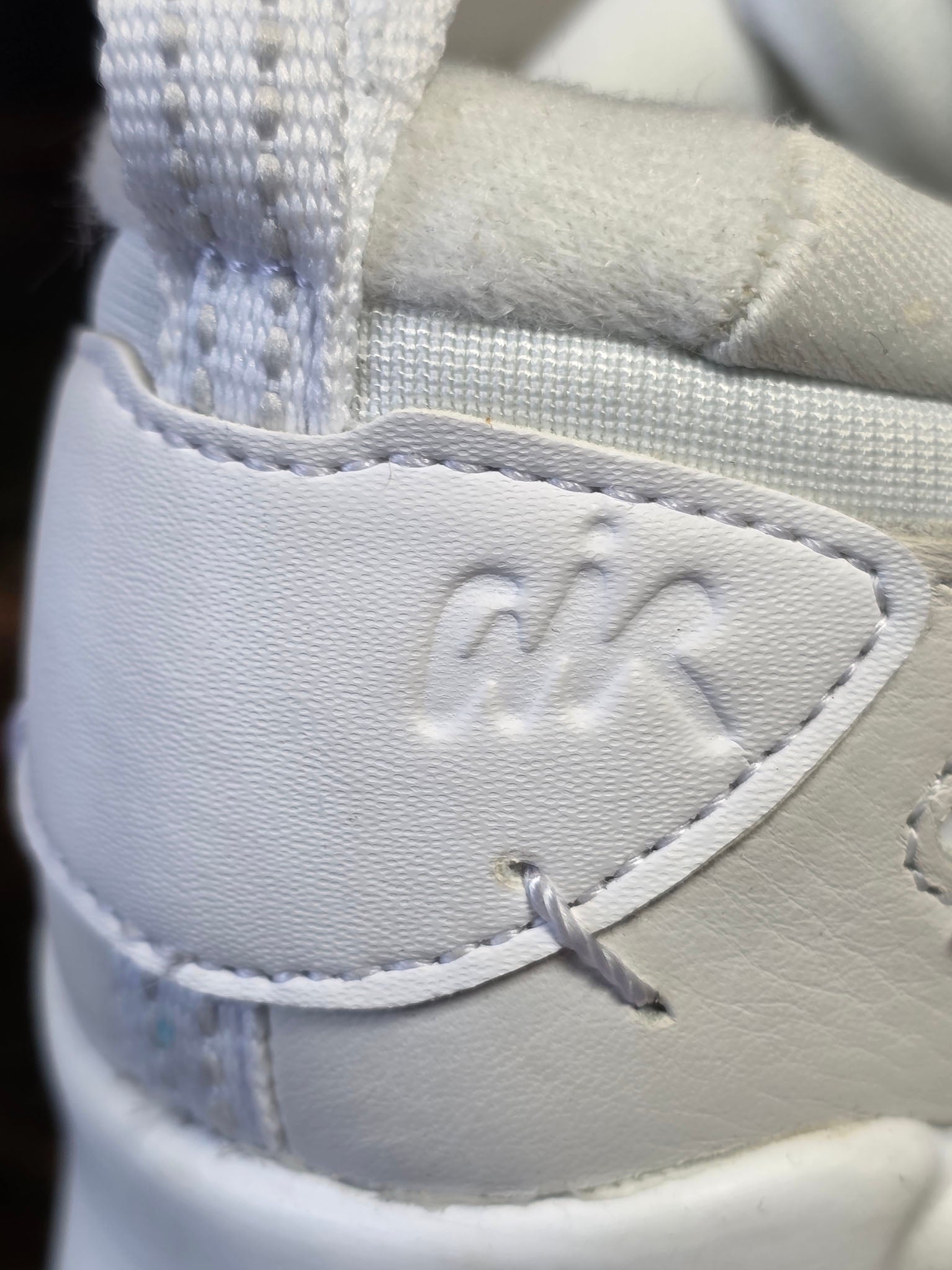 Nike Air Max 90 Futura Triple White maat 38,5