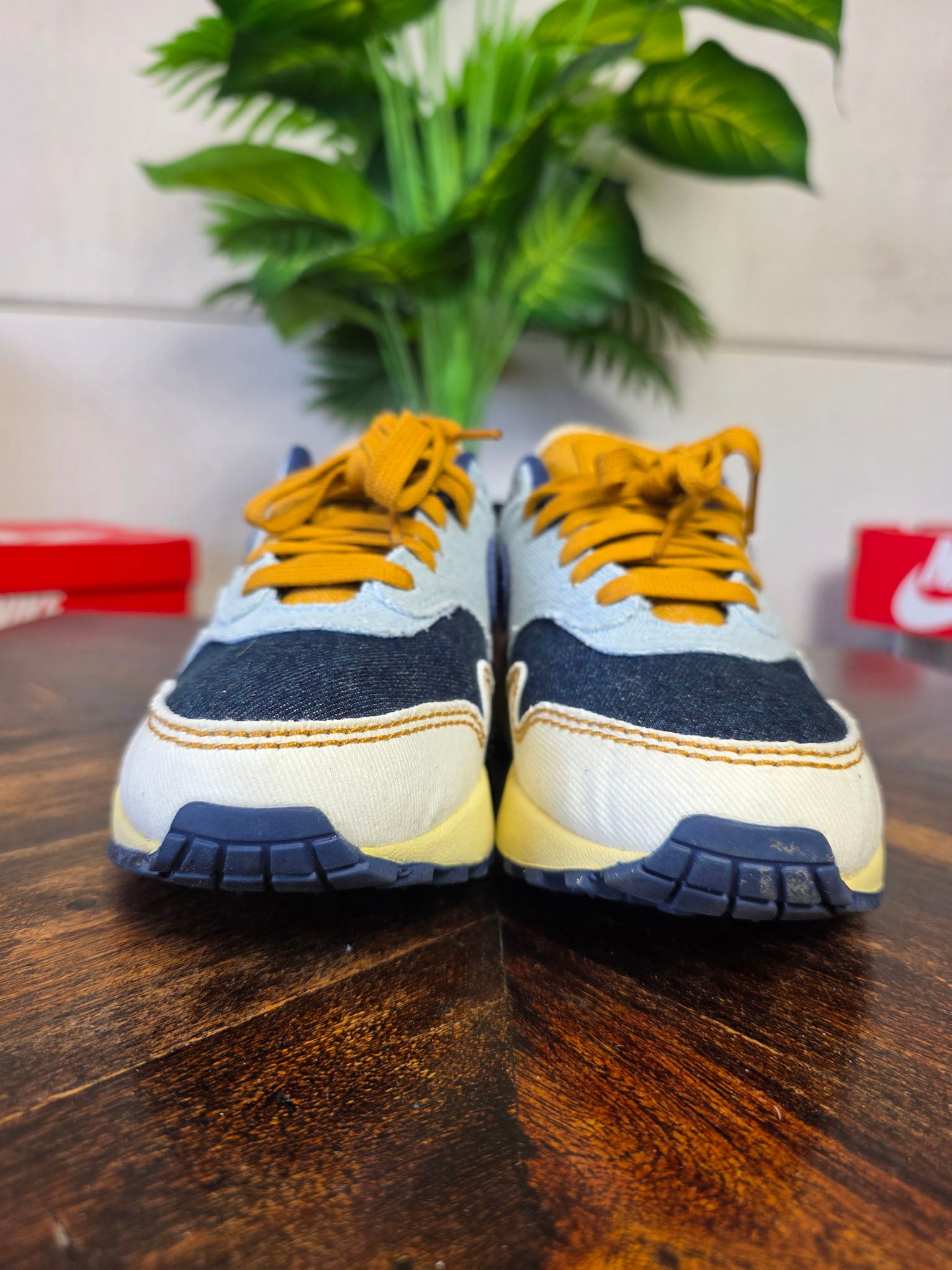 Nike Air Max 1 '87 Denim Aura maat 37,5
