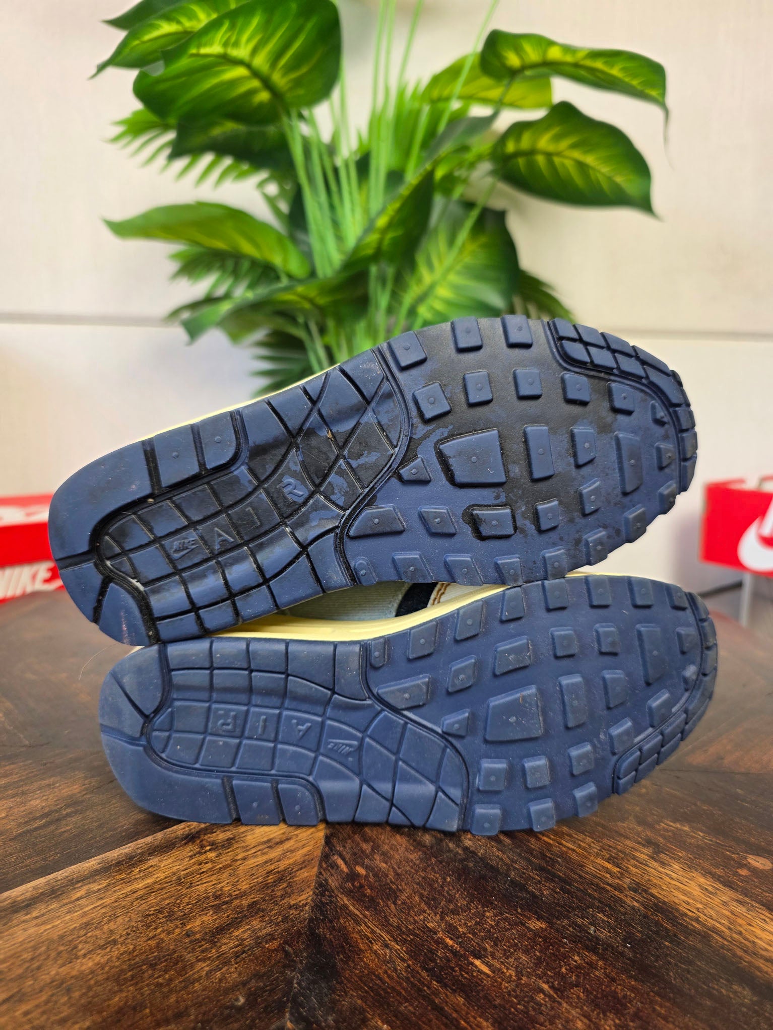 Nike Air Max 1 '87 Denim Aura maat 37,5