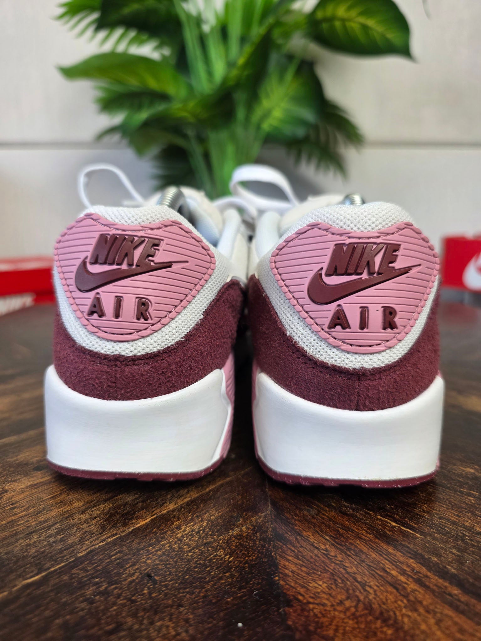Nike Air Max 90 Neapolitan maat 42