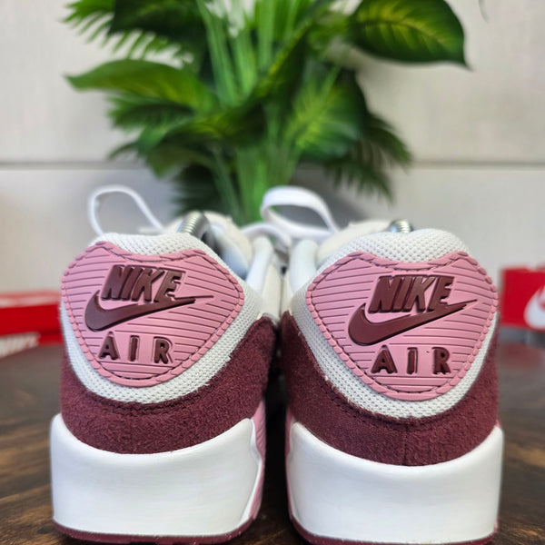 Nike Air Max 90 Neapolitan maat 42