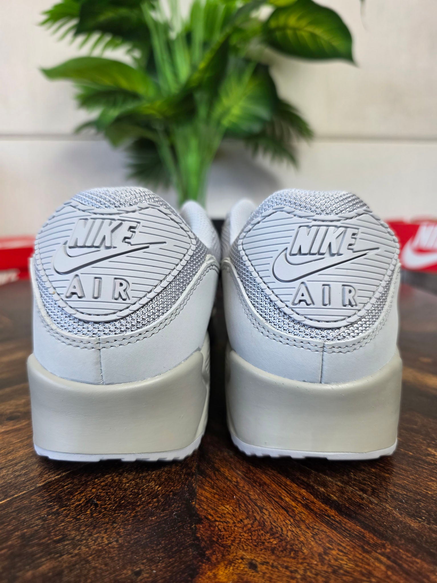 Nike Air Max 90 Recraft Wolf Grey maat 42,5