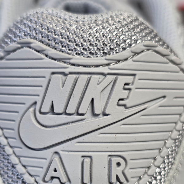 Nike Air Max 90 Recraft Wolf Grey maat 42,5