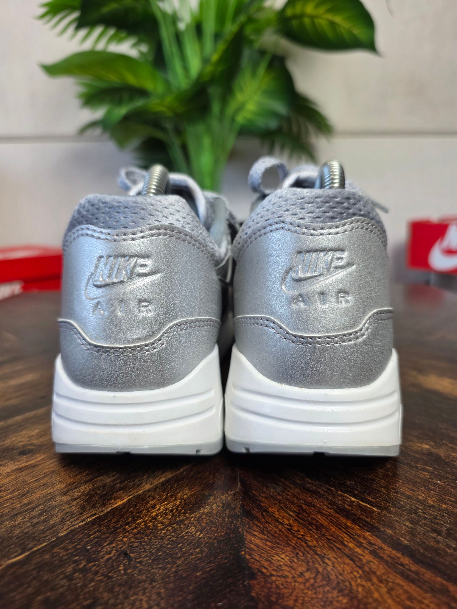 Nike Air Max 1 '86 OG Metallic Silver maat 39
