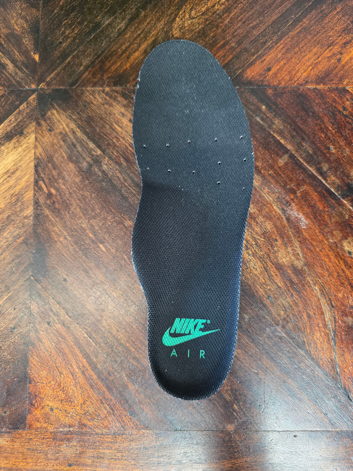 Nike Air Max 1 Green Chili maat 40