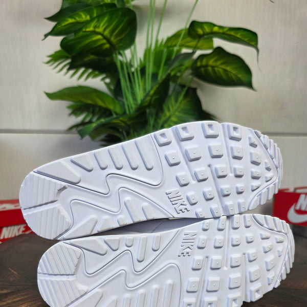 Nike Air Max 90 Triple White LTR maat 41