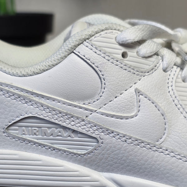 Nike Air Max 90 Triple White LTR maat 41