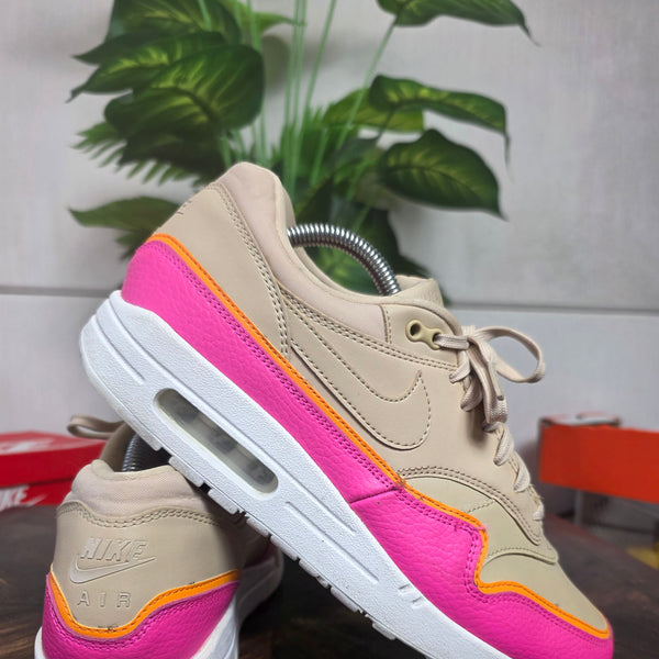 Nike Air Max 1 Liner Tan Pink maat 43