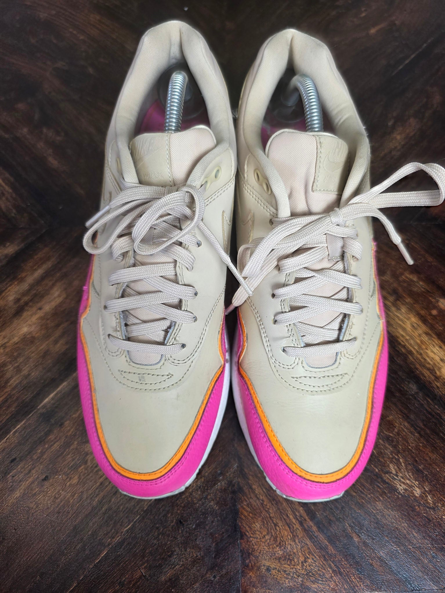 Nike Air Max 1 Liner Tan Pink maat 43