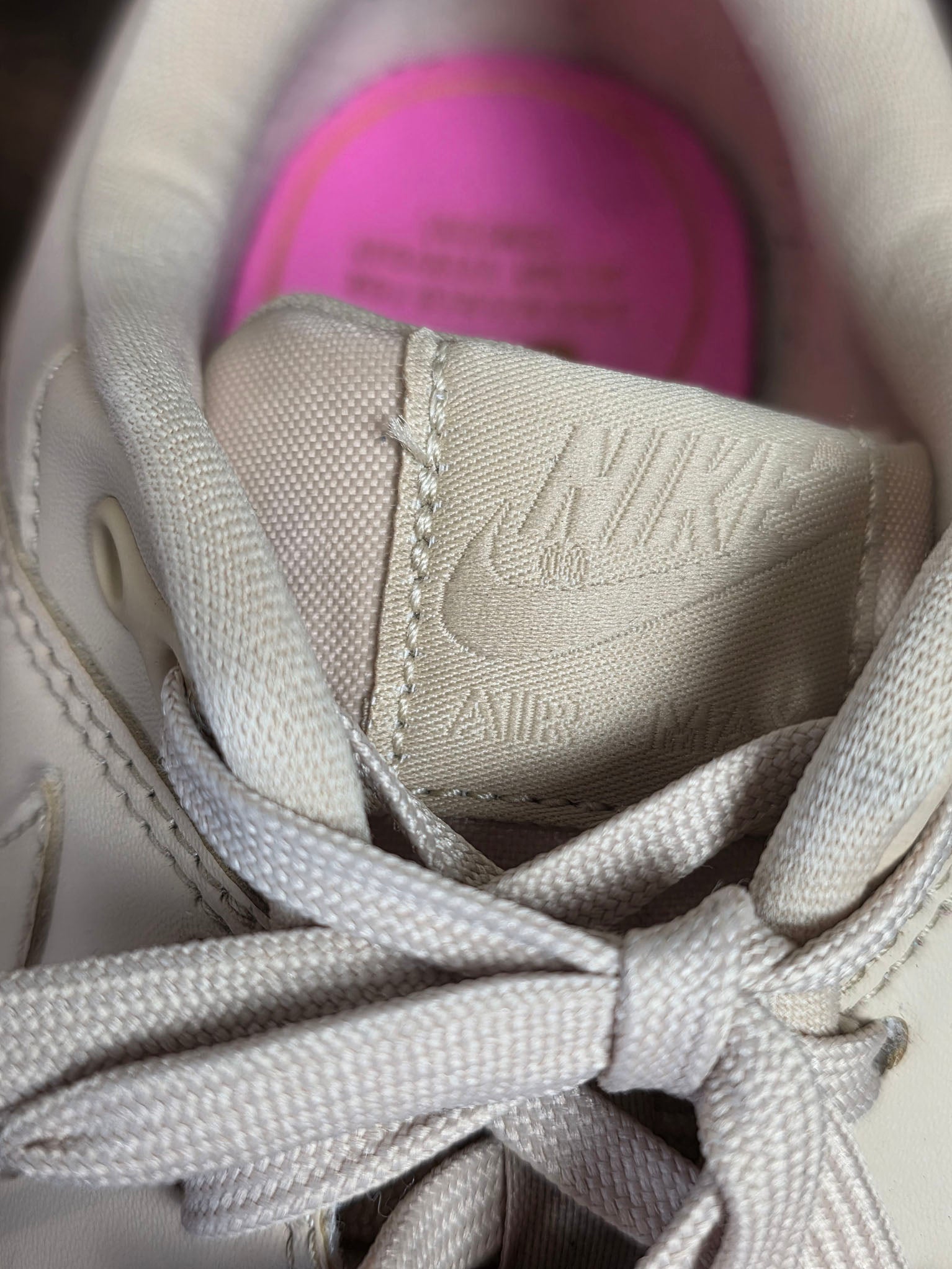 Nike Air Max 1 Liner Tan Pink maat 43