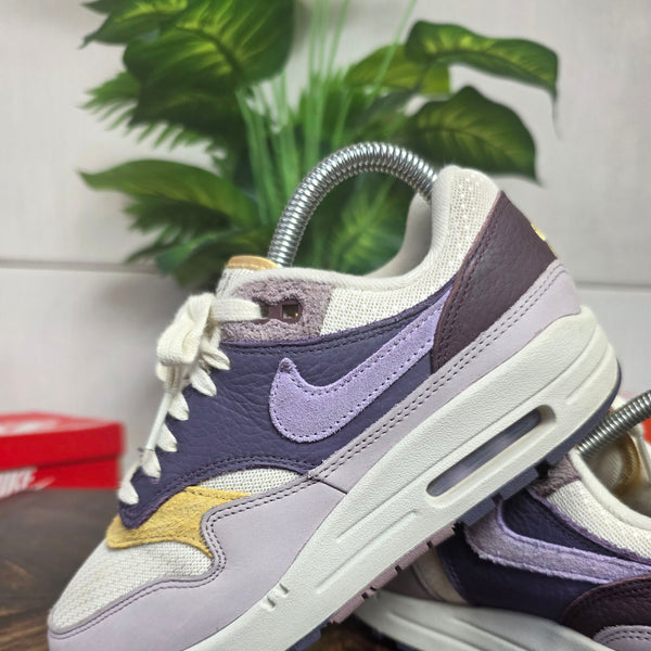 Nike Air Max 1 '87 Hydrangeas maat 37,5