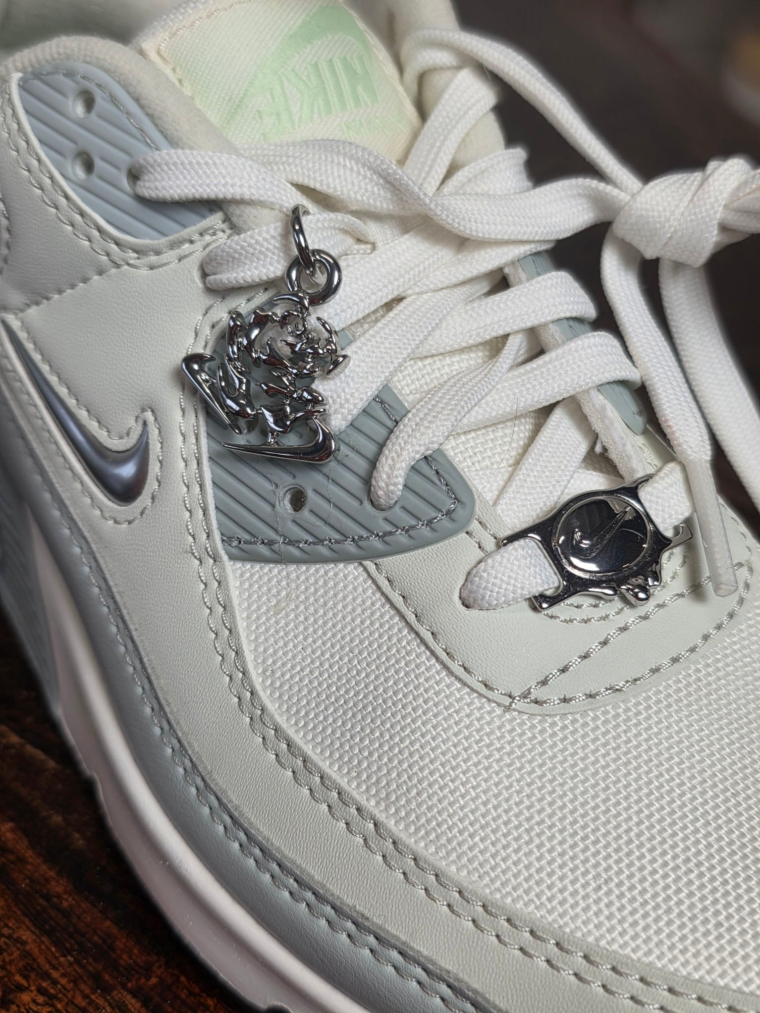 Nike Air Max 90 SE Molten Metal maat 39