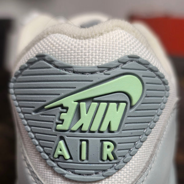 Nike Air Max 90 SE Molten Metal maat 39