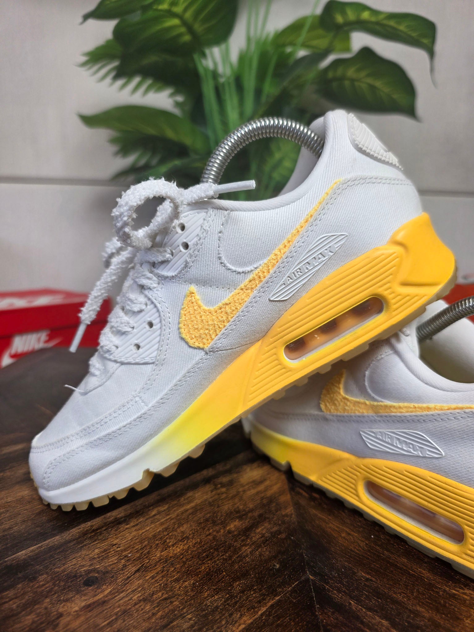 Nike Air Max 90 SE Citrus Pulse maat 39