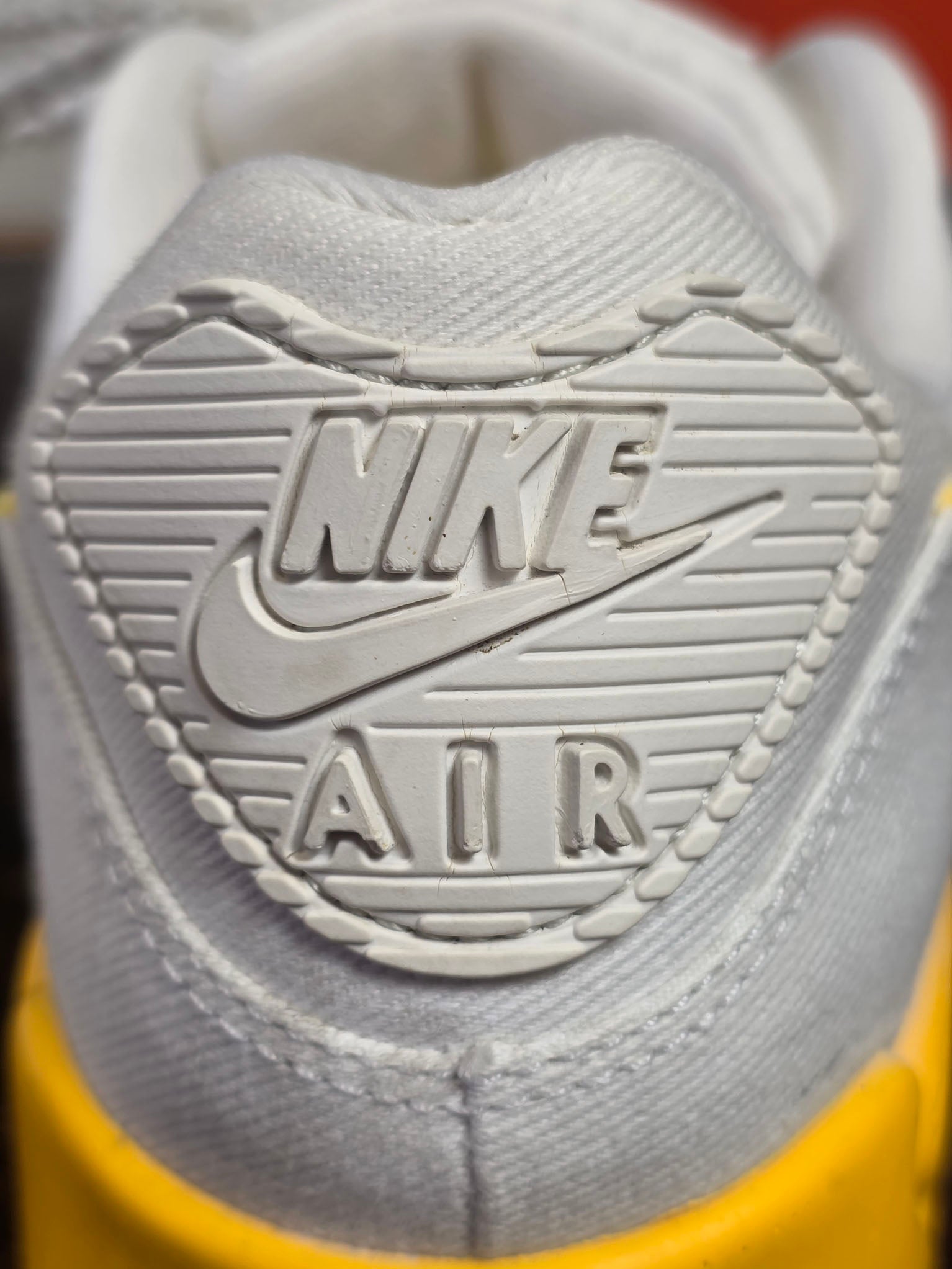 Nike Air Max 90 SE Citrus Pulse maat 39