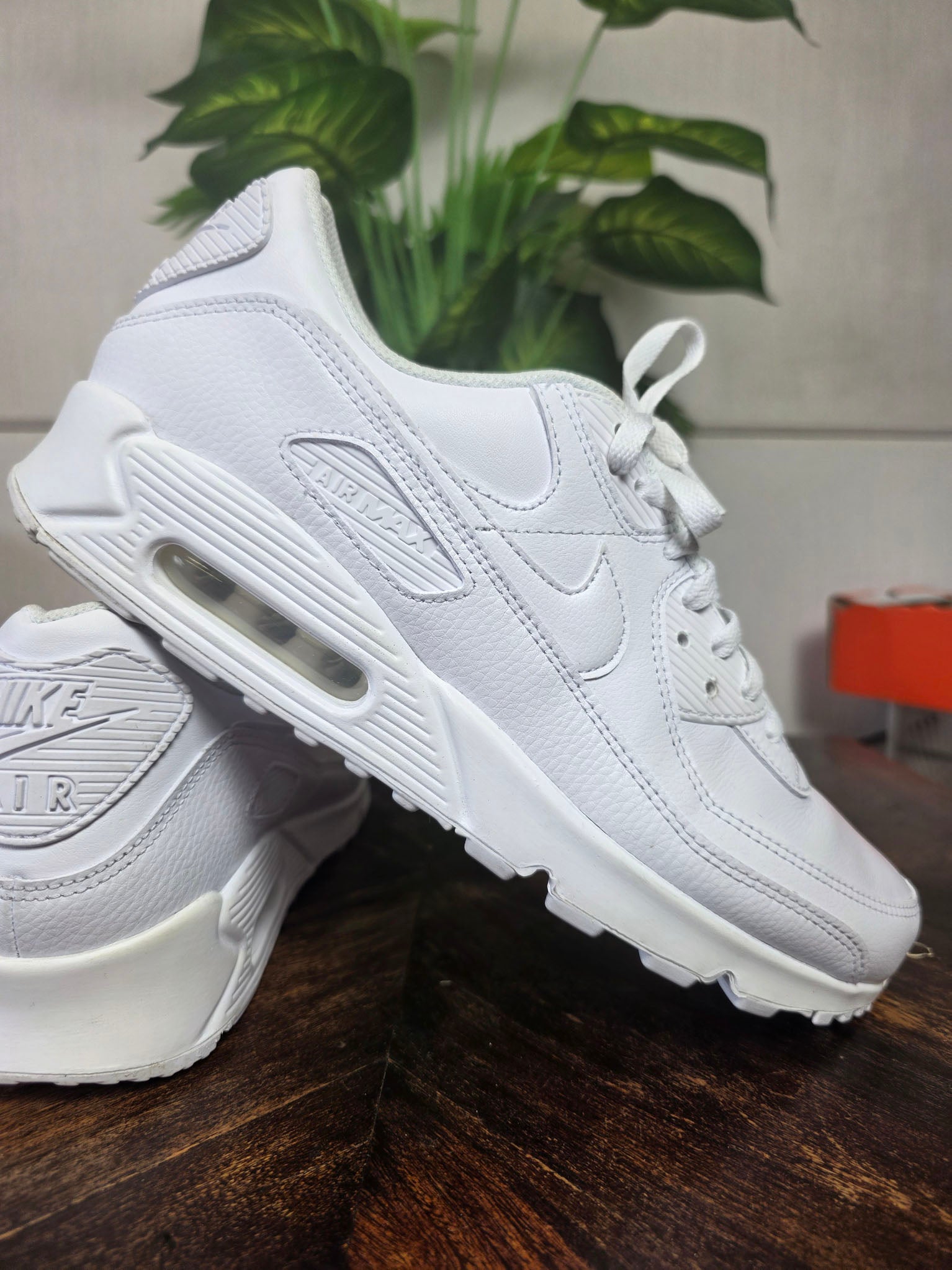 Nike Air Max 90 Triple White LTR maat 46