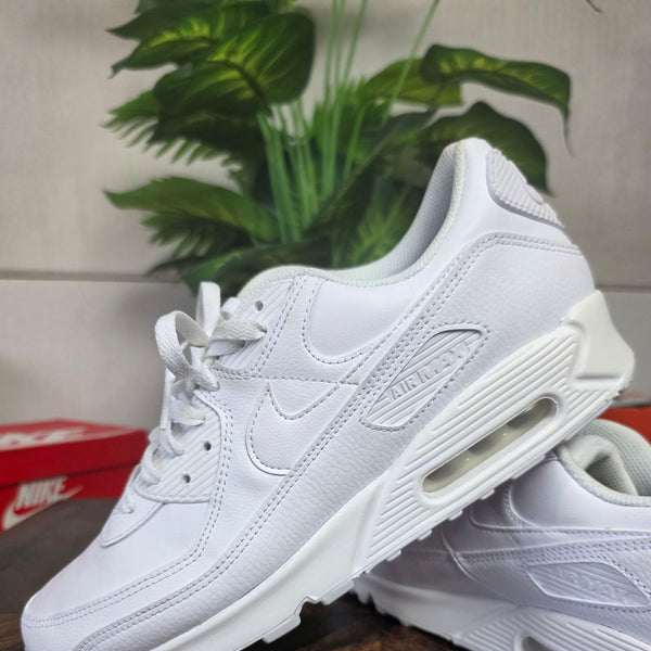 Nike Air Max 90 Triple White LTR maat 46