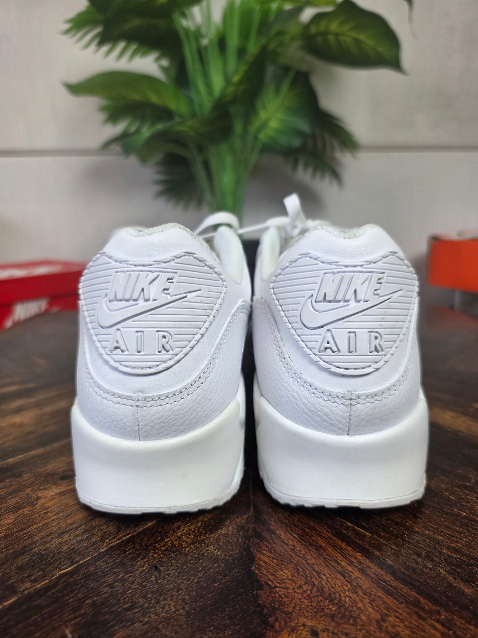 Nike Air Max 90 Triple White LTR maat 46