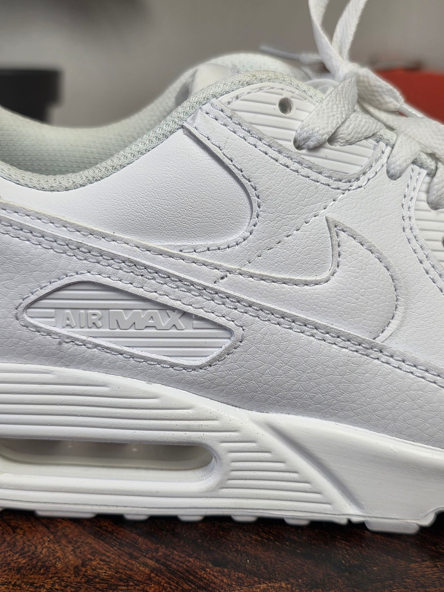 Nike Air Max 90 Triple White LTR maat 46