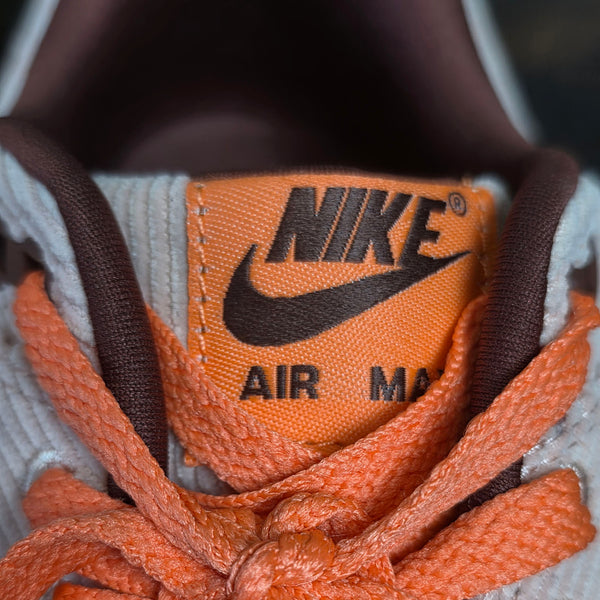Nike Air Max 1 PRM Corduroy Stardust maat 42,5
