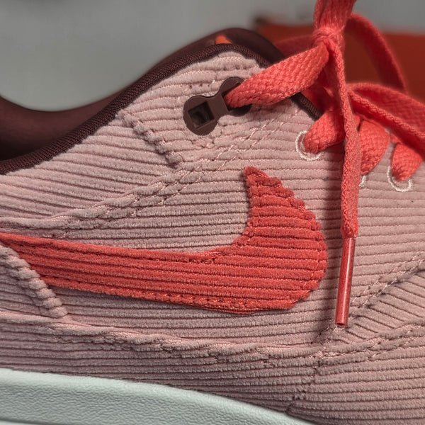Nike Air Max 1 PRM Corduroy Stardust maat 42,5