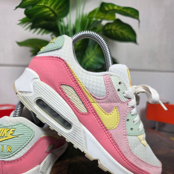 Nike Air Max 90 Pink Salt Sea Glass maat 38