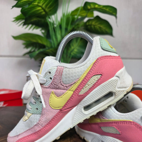 Nike Air Max 90 Pink Salt Sea Glass maat 38