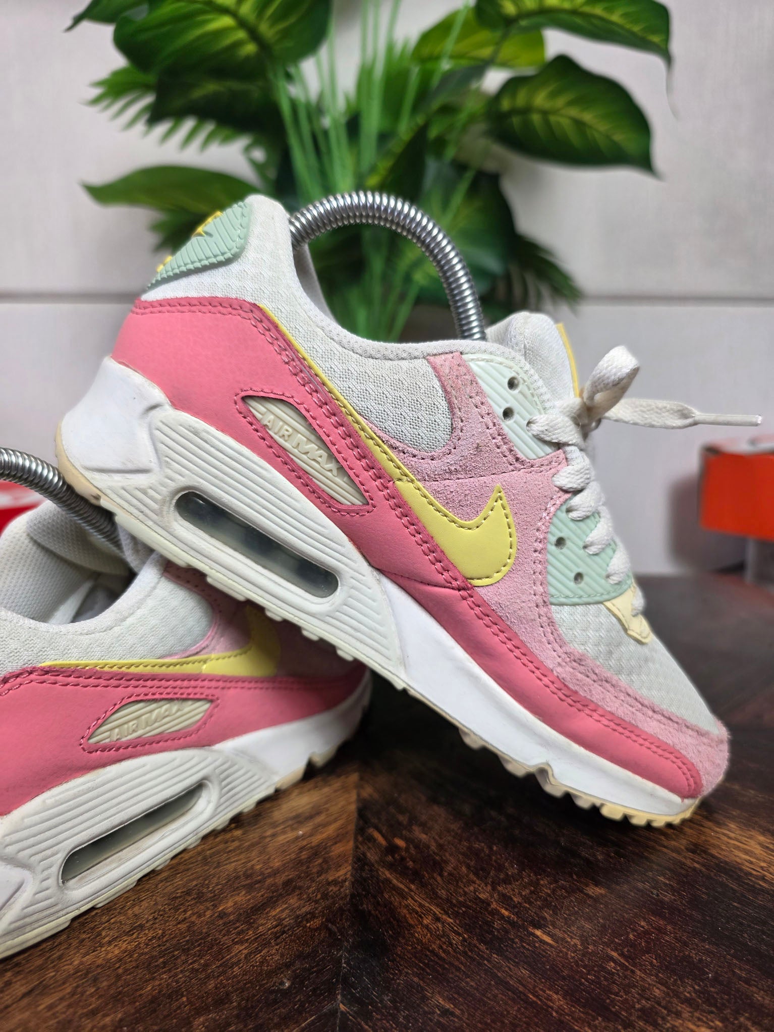 Nike Air Max 90 Pink Salt Sea Glass maat 38